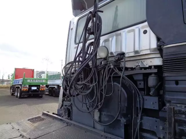 平成23年10月中古大型トラクタヘッド三菱ふそう三菱の画像19