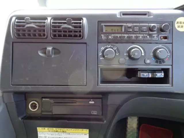 平成23年10月中古大型トラクタヘッド三菱ふそう三菱の画像24