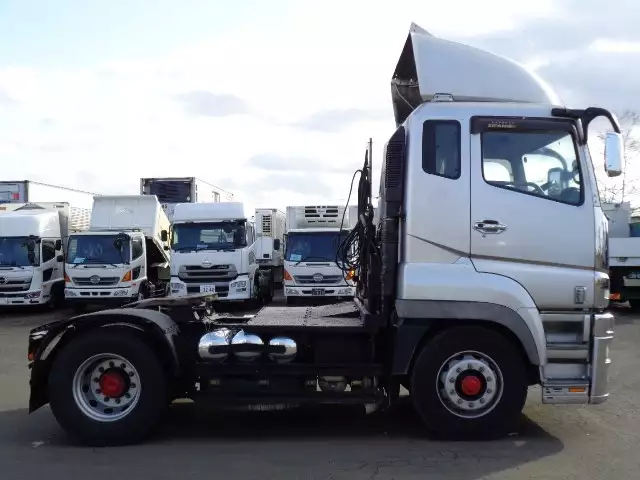 平成23年10月中古大型トラクタヘッド三菱ふそう三菱の画像4