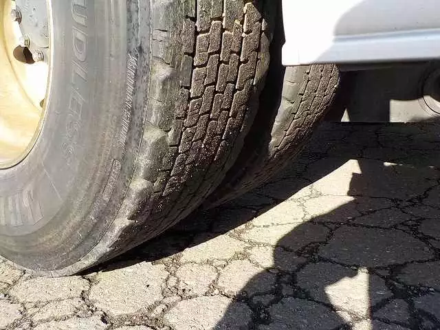 平成25年09月中古大型トラクタヘッド日野日野の画像15