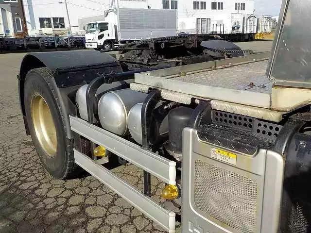 平成25年09月中古大型トラクタヘッド日野日野の画像16