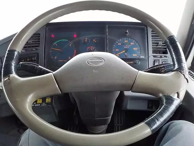 平成08年09月中古大型日野日野の画像13