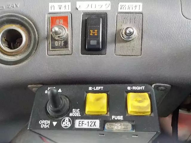 平成08年09月中古大型日野日野の画像16