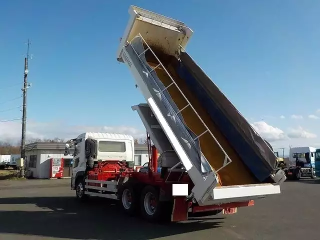 平成23年08月中古大型日産UDUDトラックスの画像11