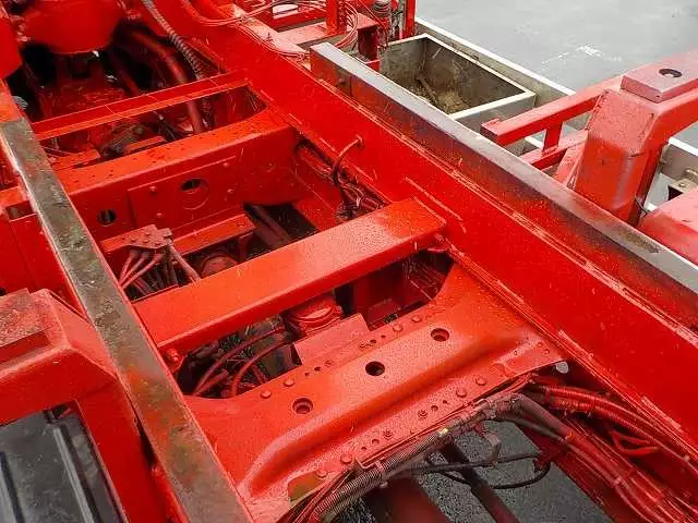 平成23年08月中古大型日産UDUDトラックスの画像21