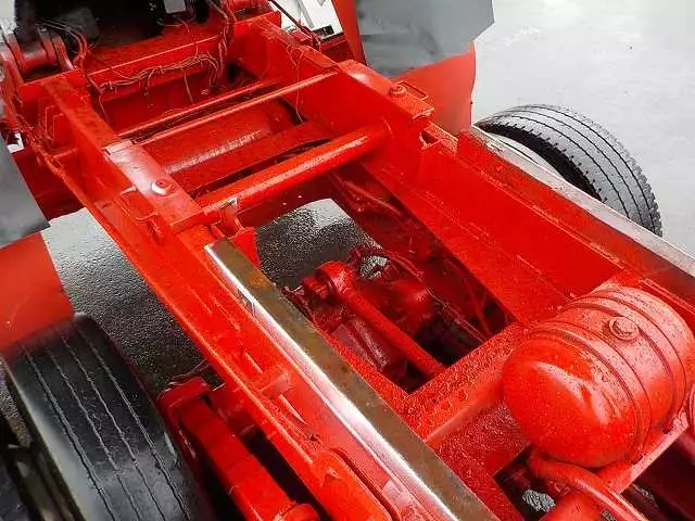 平成23年08月中古大型日産UDUDトラックスの画像22