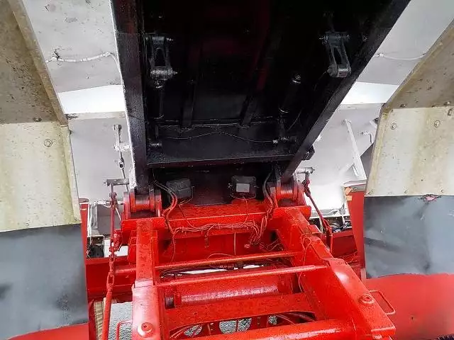 平成23年08月中古大型日産UDUDトラックスの画像24