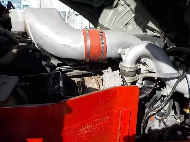 平成23年08月中古大型日産UDUDトラックスの画像32