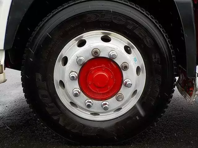 平成23年08月中古大型日産UDUDトラックスの画像34