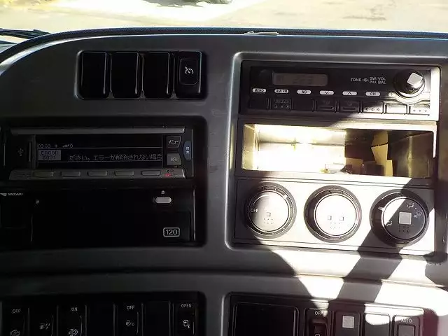 平成23年08月中古大型日産UDUDトラックスの画像46