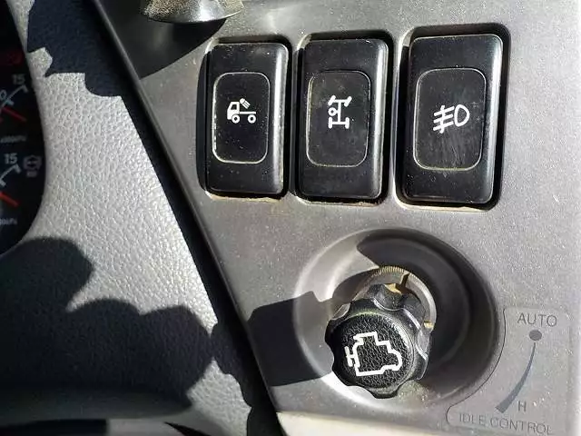 平成23年08月中古大型日産UDUDトラックスの画像50