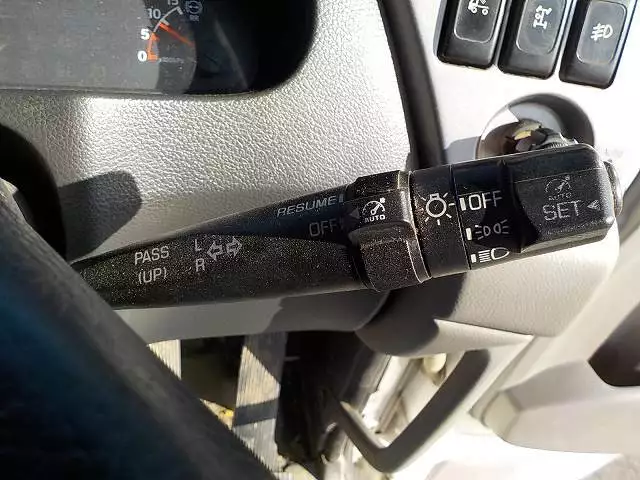 平成23年08月中古大型日産UDUDトラックスの画像51