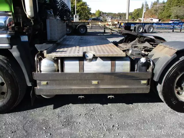 平成24年08月中古大型トラクタヘッドいすゞいすゞの画像8
