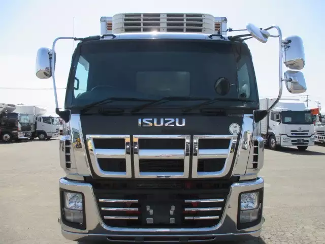 平成26年03月中古大型冷凍バン・ウィングいすゞギガの画像2