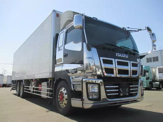 平成26年03月中古大型冷凍バン・ウィングいすゞギガの画像3