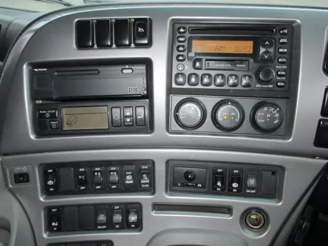 平成21年03月中古大型冷凍バン・ウィング日産UDニッサンディーゼルの画像19