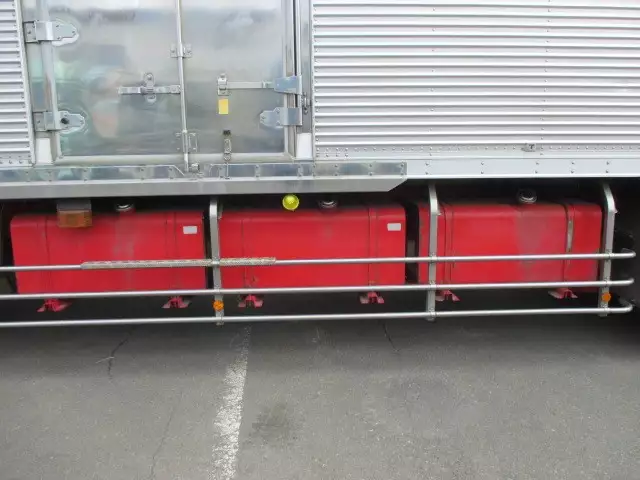 平成21年03月中古大型冷凍バン・ウィング日産UDニッサンディーゼルの画像6