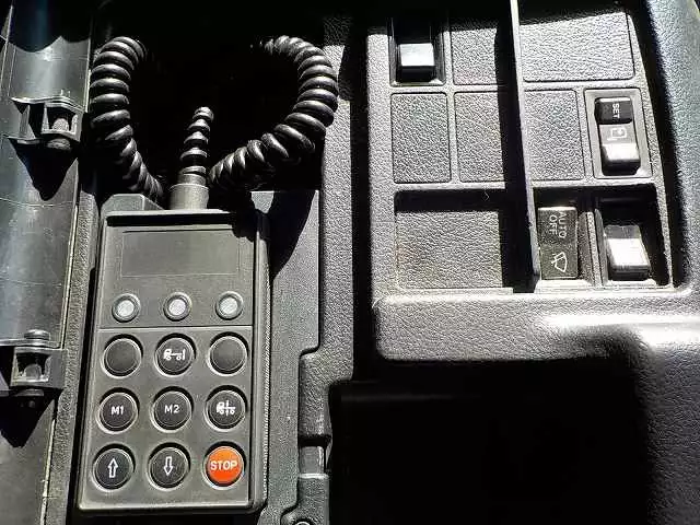 平成25年09月中古大型トラクタヘッド日野日野の画像16