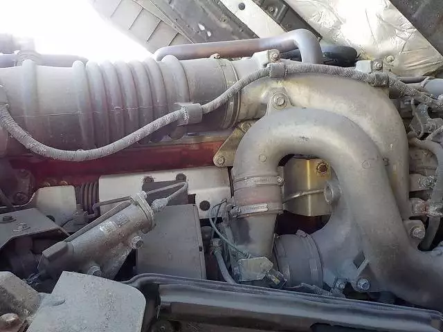 平成25年09月中古大型トラクタヘッド日野日野の画像23