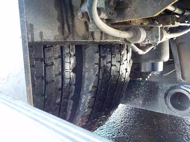 平成25年09月中古大型トラクタヘッド日野日野の画像31