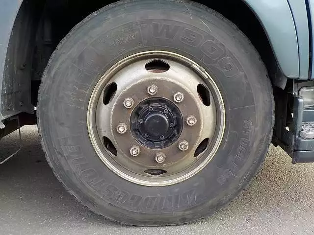 平成17年04月中古大型トラクタヘッド日野日野の画像12