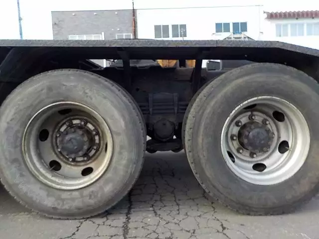 平成17年04月中古大型トラクタヘッド日野日野の画像16