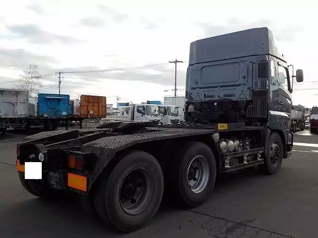 平成17年04月中古大型トラクタヘッド日野日野の画像4