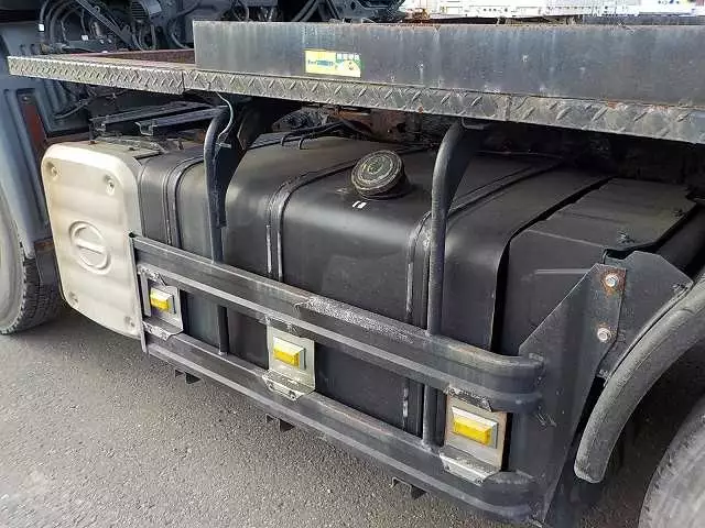 平成17年04月中古大型トラクタヘッド日野日野の画像7