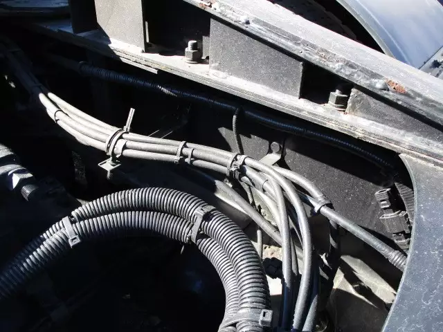 平成17年05月中古大型トラクタヘッド日野日野の画像15