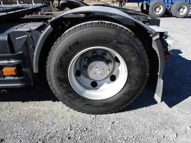 平成17年05月中古大型トラクタヘッド日野日野の画像46