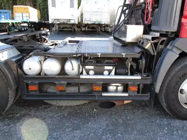 平成17年05月中古大型トラクタヘッド日野日野の画像7