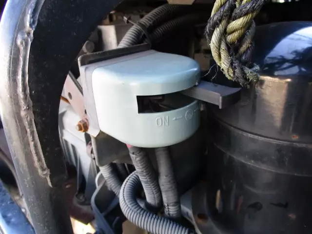 平成17年03月中古大型トラクタヘッド日野日野の画像11