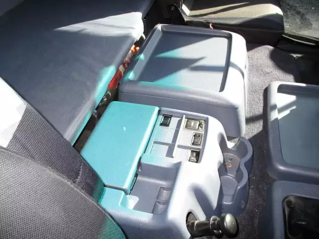 平成17年03月中古大型トラクタヘッド日野日野の画像33