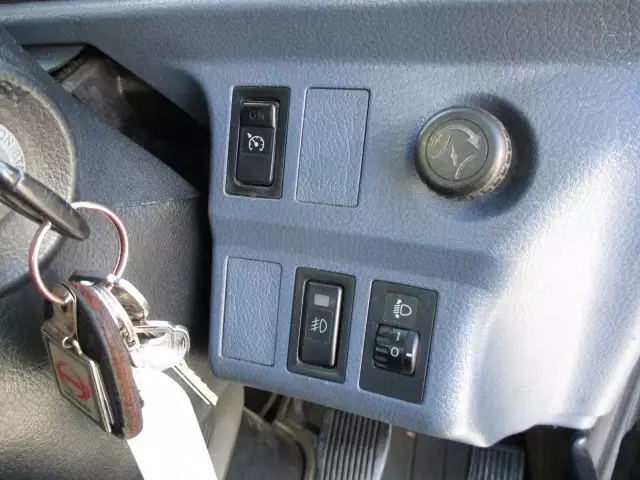 平成17年03月中古大型トラクタヘッド日野日野の画像38