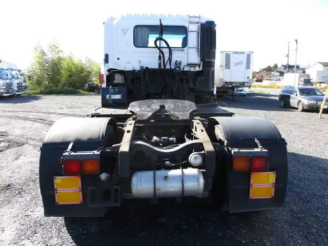 平成17年03月中古大型トラクタヘッド日野日野の画像5