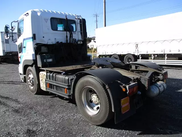 平成17年03月中古大型トラクタヘッド日野日野の画像6