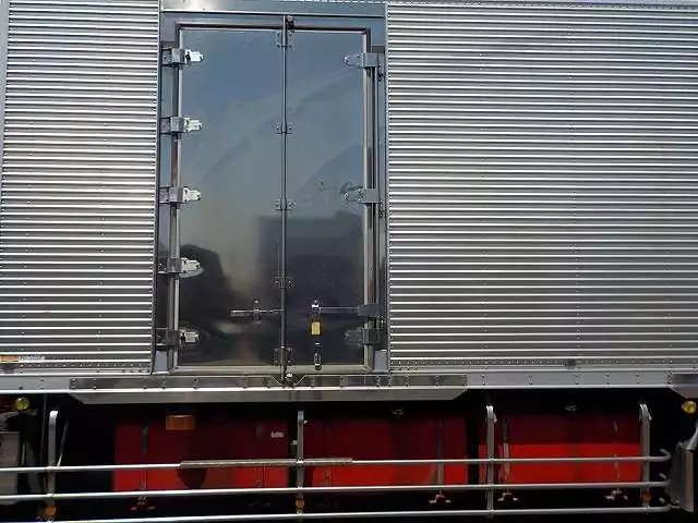 平成21年03月中古大型冷凍バン・ウィング日産UDニッサンディーゼルの画像14