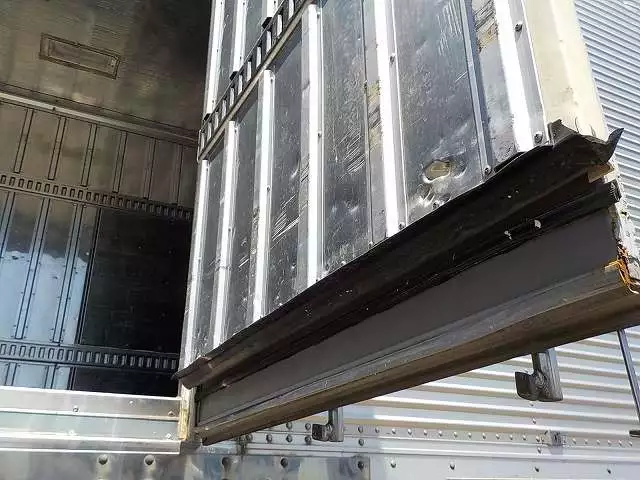 平成21年03月中古大型冷凍バン・ウィング日産UDニッサンディーゼルの画像18