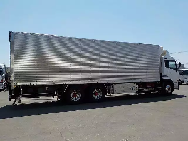 平成21年03月中古大型冷凍バン・ウィング日産UDニッサンディーゼルの画像4