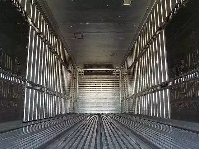 平成21年03月中古大型冷凍バン・ウィング日産UDニッサンディーゼルの画像33