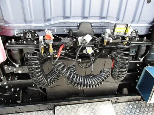 令和01年/平成31年09月中古大型トラクタヘッド三菱ふそう三菱の画像19