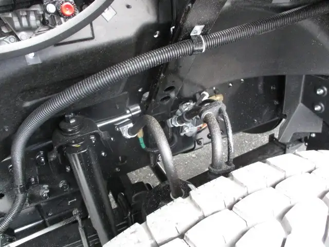 令和01年/平成31年09月中古大型トラクタヘッド三菱ふそう三菱の画像50