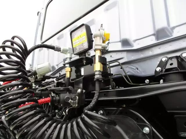 令和01年/平成31年09月中古大型トラクタヘッド三菱ふそう三菱の画像12