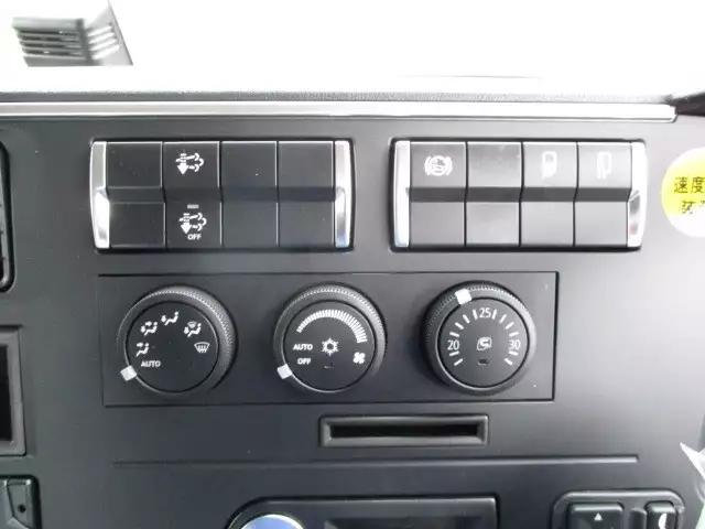 令和01年/平成31年09月中古大型トラクタヘッド三菱ふそう三菱の画像30