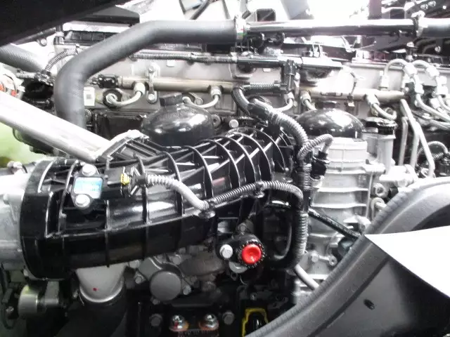 令和01年/平成31年09月中古大型トラクタヘッド三菱ふそう三菱の画像43