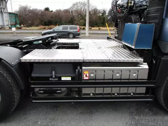 令和01年/平成31年09月中古大型トラクタヘッド三菱ふそう三菱の画像9