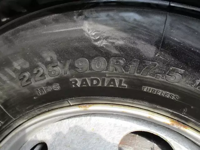 平成17年12月中古中型いすゞいすゞの画像17