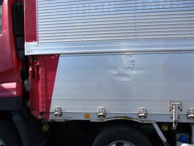 平成19年10月中古大型日産UDニッサンディーゼルの画像8