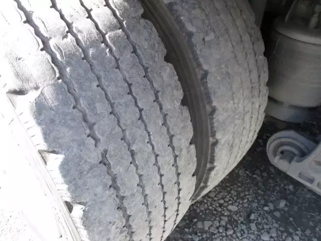 平成14年10月中古大型日産UDビッグサムの画像21