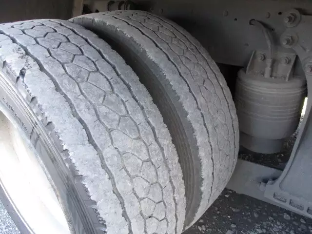 平成14年10月中古大型日産UDビッグサムの画像27